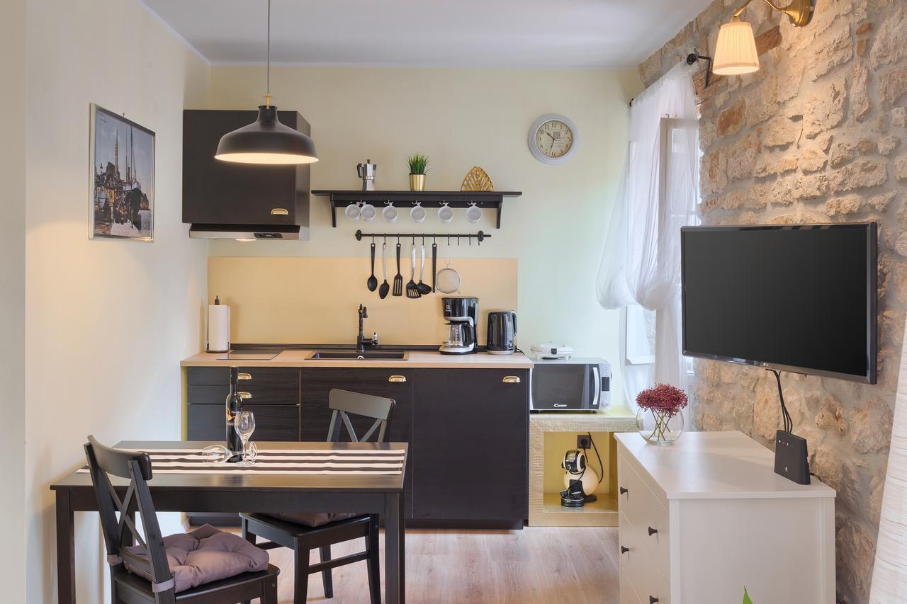 Luxury Apartment Fabris Ρόβινι Εξωτερικό φωτογραφία