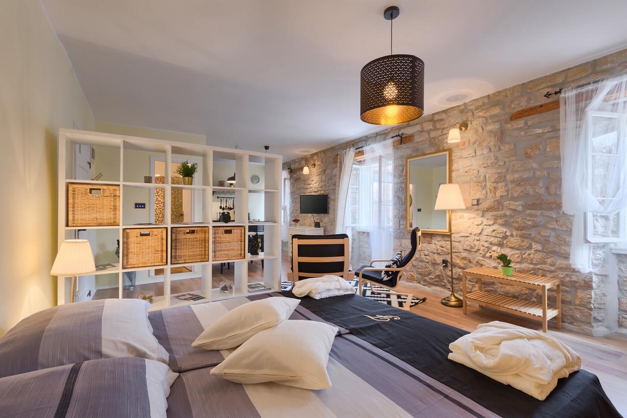 Luxury Apartment Fabris Ρόβινι Εξωτερικό φωτογραφία
