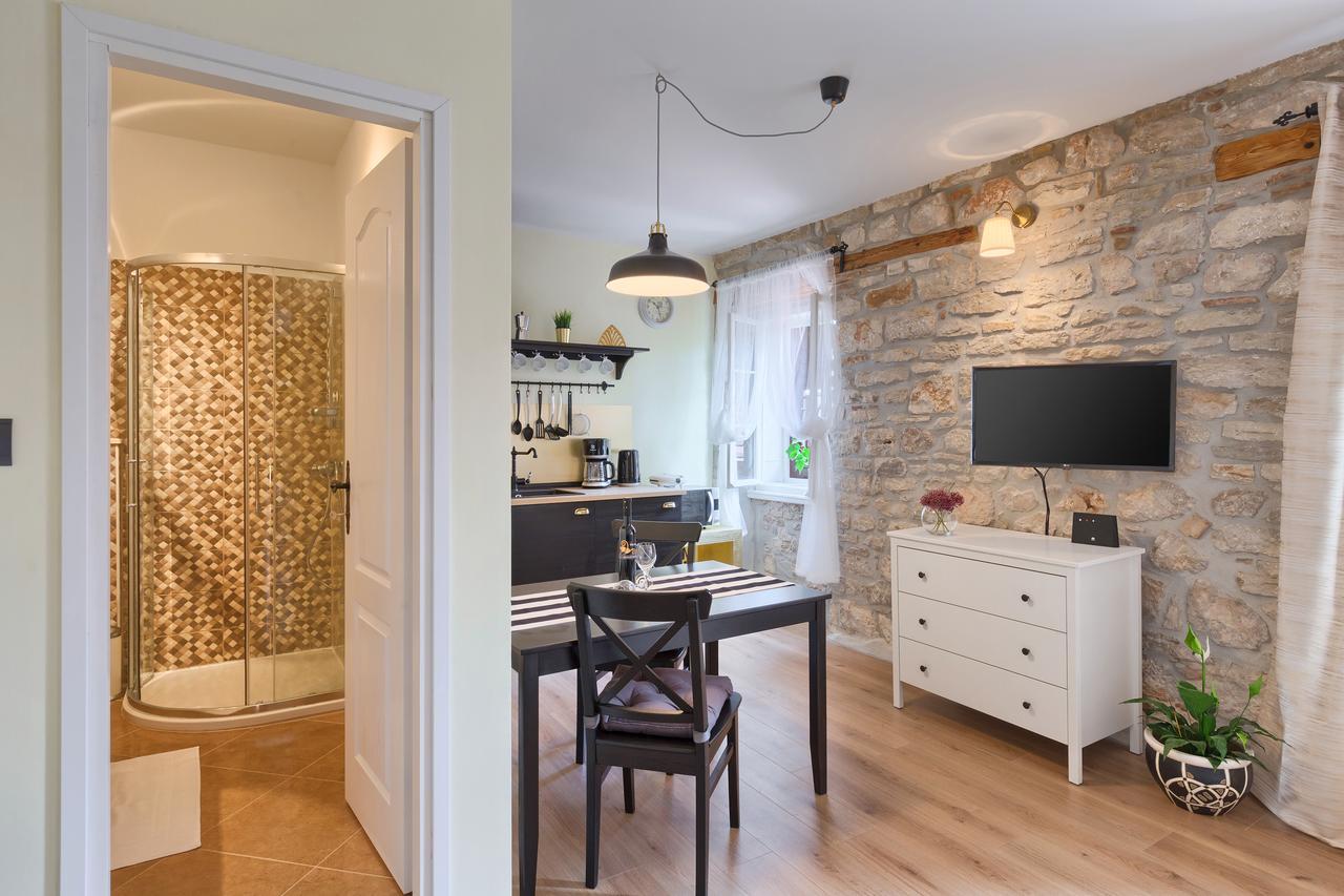 Luxury Apartment Fabris Ρόβινι Εξωτερικό φωτογραφία